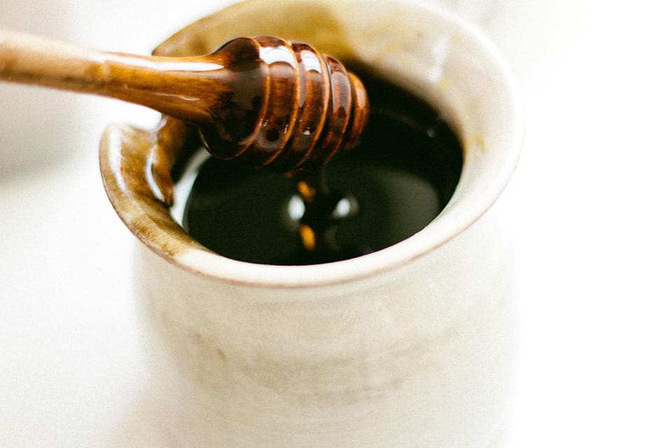 L’art du miel : un voyage au cœur des saveurs dorées